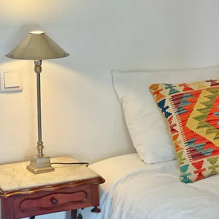 - A Essência De Casa de Férias Sintra